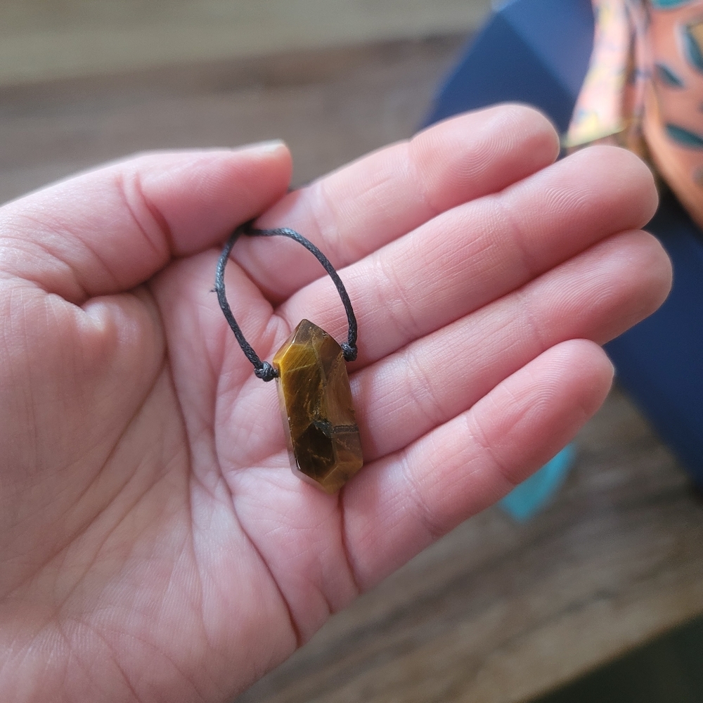 Tiger eye obelisk crystal rock necklace adjustable